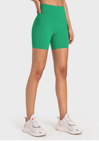 IBY - Bermuda Yoga Short Biker - Jade Green