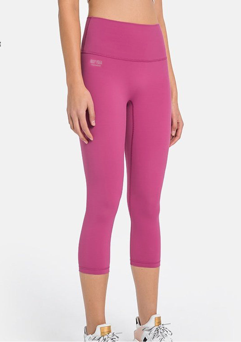 IBY - Yoga Capri 5-inch leg workout pants - Majesty