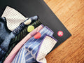 Manduka Yogitoes®  ผ้าโยคะกันลื่นที่ตอบโจทย์ทุกการฝึก!🧘 ปุ่มซิลิโคน 100% 🟡 ช่วยกันลื่นไถล ฟรี! ถุงตาข่ายสีดำ สำหรับจัดเก็บ พกพาสะดวก 🖤