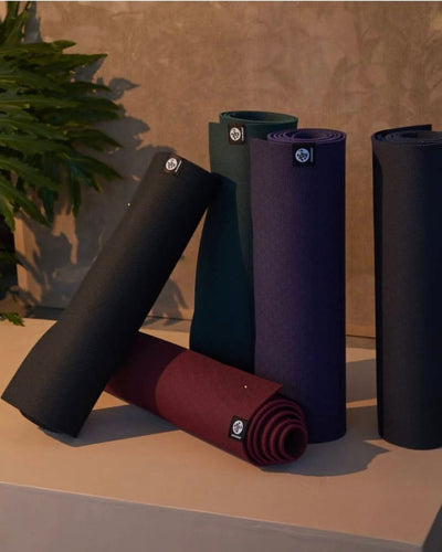 เสื่อโยคะ เสื่อฟิตเนส แบรนด์ Manduka รุ่น X Yoga Mat หนา 5mm. ลดแรงกระแทก ซัพพอร์ตข้อเข่า 🧘