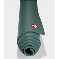 Manduka เสื่อโยคะ Manduka รุ่น PRO® Yoga Mat 6mm (71 )