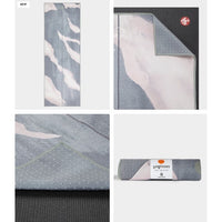 Manduka Yogitoes®  ผ้าโยคะกันลื่น  มีปุ่มซิลิโคนกันลื่น100%ยึดเกาะแน่น ป้องกันการไถลระหว่างเสื่อโยคะและผ้าโยคะ ปูง่ายมั่นใจทุกท่า