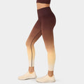 Tavi Noir กางเกงออกกำลังกาย รุ่น ผ้าร่อง Seamless 7/8 Rib Tight กางเกงโยคะ ทรงยาวเหนือตาตุ่ม ใส่สวย กางเกงพิลาทิส ฟิตเนส