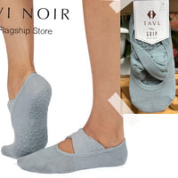 TAVI  รุ่น Penny Grip Socks ถุงเท้ากันลื่น ไม่แยกนิ้วเท้า ถุงเท้าพิลาทิส ถุงเท้าโยคะ ถุงเท้าเต้นและบาร์ แบรนด์ แทวี