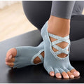 Toesox 👣 รุ่น แอล Elle Grip Half Toe🩰 ถุงเท้ากันลื่น แยกนิ้ว เปิดนิ้ว เท้าถุงเท้าโยคะ ถุงเท้าพิลาทิส เต้น แบรนด์ โทซอคส์