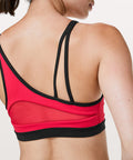 Lululemon - Forget the Rest Bra - Flamenco Red/Black 