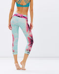 Onzie - Graphic Capri Pant - Fiji